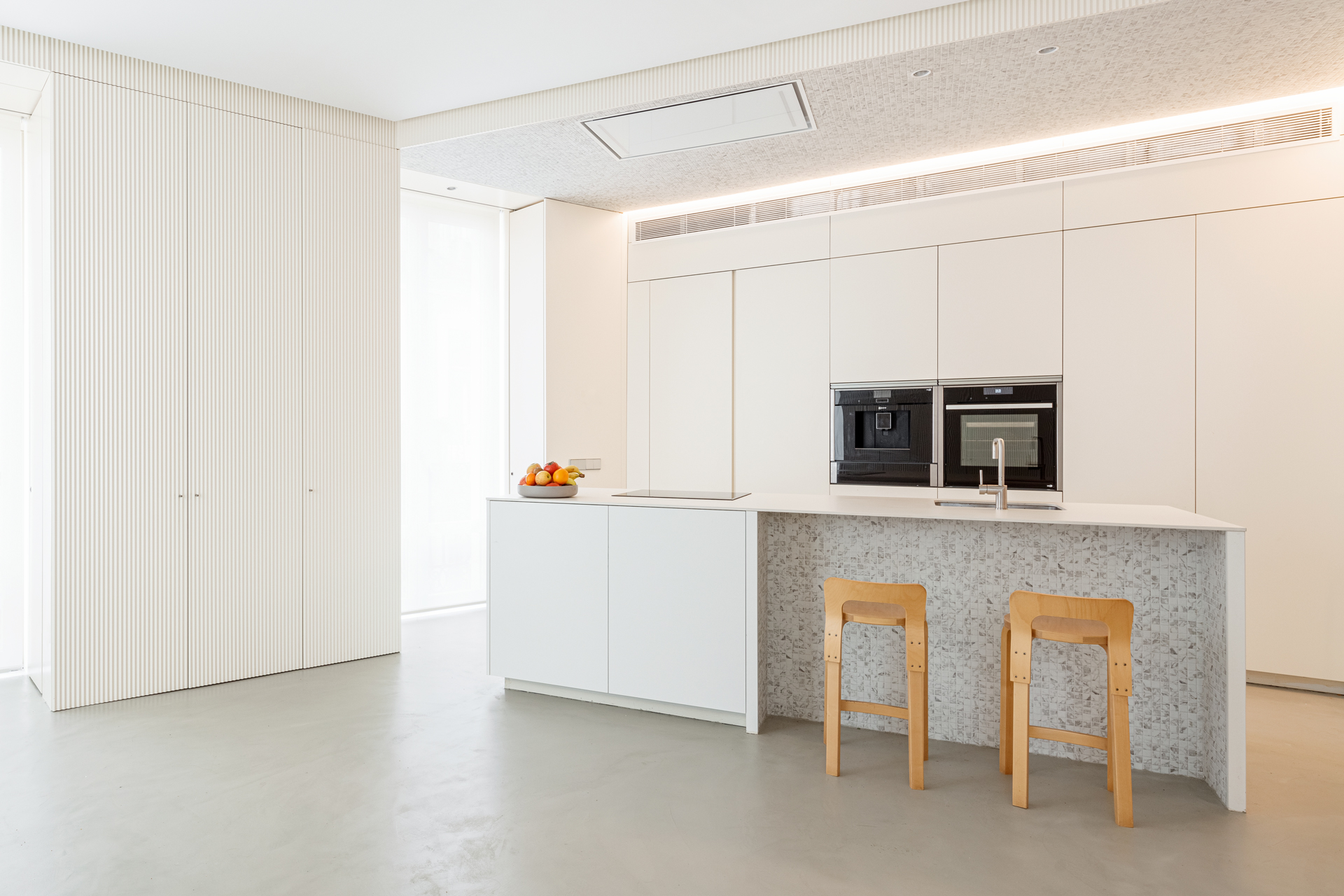ONIX Statuario mosaic